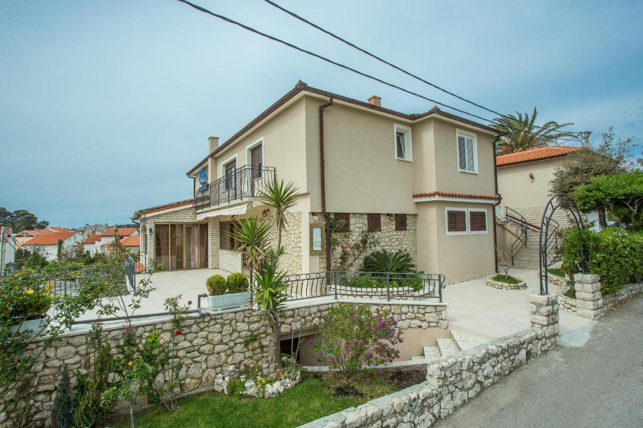 Apartments Nada Palit Ngoại thất bức ảnh