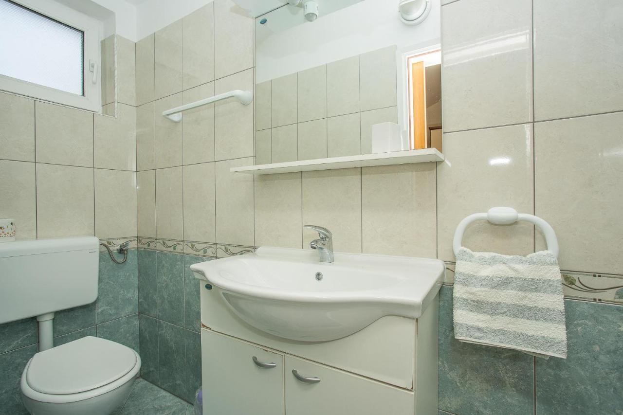 Apartments Nada Palit Ngoại thất bức ảnh