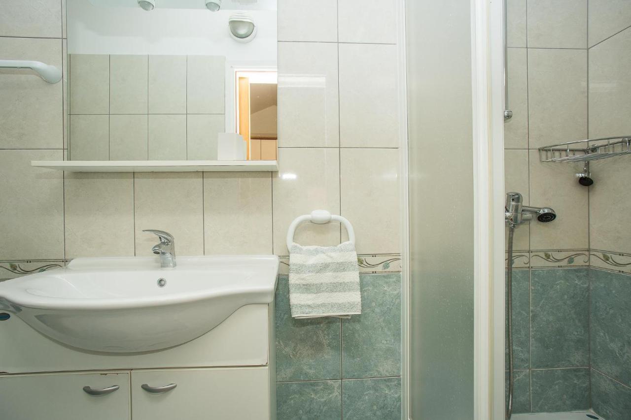 Apartments Nada Palit Ngoại thất bức ảnh